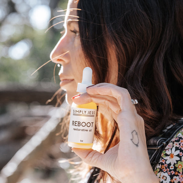 154: Skin 911 Holiday Edition: How to Repair Dry, Dehydrated, Winter Skin